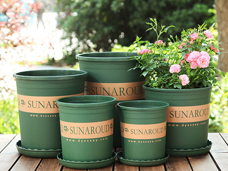 Maximizing Your Garden Center's Profits with Wholesale Plastic Flower Pots